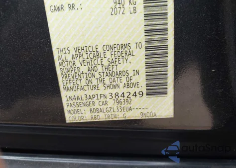 2015 Nissan Altima 2.5/2.5 S/2.5 Sl/2.5 Sv z USA, uszkodzony, nr VIN 1N4AL3AP1FN384249